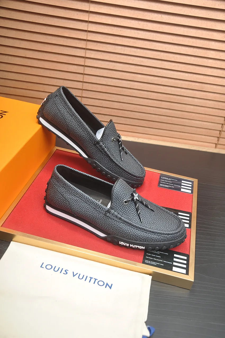 Men's men's shoes💰660💶[LOUIS VUITTON] (original order) new style🍀LV Louis Vuitton* - top version of LV classic beanie shoes! Made of imported original single cowhide, original leather side strips and wear-resistant rubber outsole! High quality products! Code number 39-45 (45 customized)